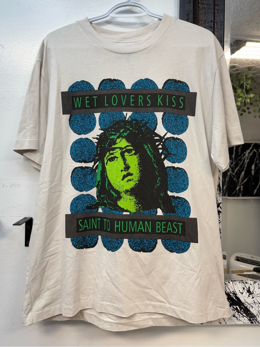 Saint Michael Wet Lovers Kiss Graphic Tee - Cream with Blue & Green Print